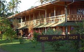 Miss Junies Lodge
